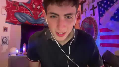 Snapshot of jeremy_angel chatting on October 2, 11:34 pm Angel online show from October 2, 11:34 pm