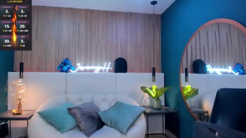 Jeremy online show from February 13, 11:26 pm