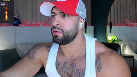 Jeremy online show from November 18, 10:47 pm