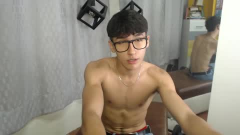 Snapshot of jeremy_job chatting on May 11, 12:00 pm Jeremy online show from May 11, 12:00 pm