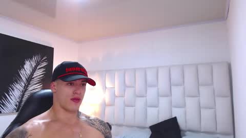Snapshot of jeremy_lane chatting on May 27, 1:57 am Jeremy lane online show from May 27, 1:57 am