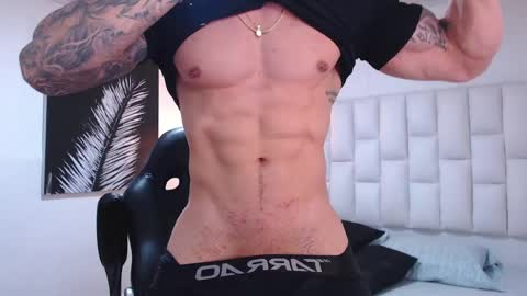 Snapshot of jeremy_lane chatting on May 28, 10:29 pm Jeremy lane online show from May 28, 10:29 pm