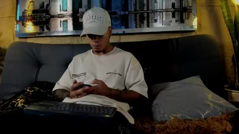Jeremy online show from June 8, 1:28 am