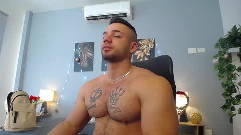 Jeremy Lowe online show from December 16, 4:27 pm