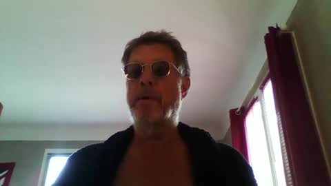Snapshot of jerflor chatting on June 4, 1:17 pm jerflor online show from June 4, 1:17 pm