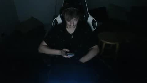 jerimiahslhong online show from November 17, 3:23 am