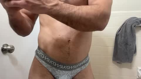 Snapshot of jerknchill_ chatting on May 15, 9:22 pm jerknchill_ online show from May 15, 9:22 pm
