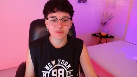 jero harper1 online show from November 28, 4:09 pm