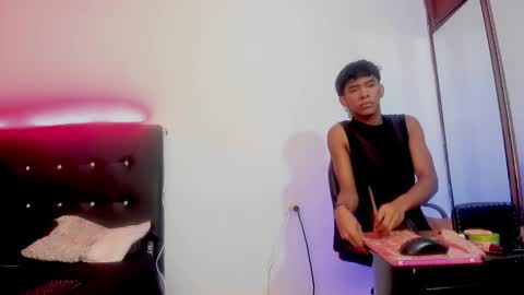 Jeronimo online show from February 17, 7:09 pm