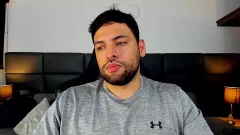 jerome3773 online show from December 3, 6:48 am