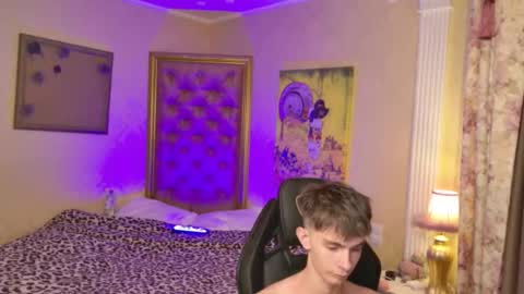 Jerry  online show from October 14, 7:09 am