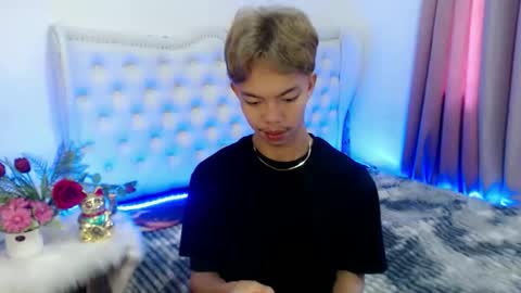 Snapshot of jersthebigasscockxxx chatting on October 7, 4:42 am jersthebigasscockxxx online show from October 7, 4:42 am