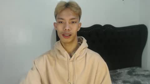 Snapshot of jersthebigasscockxxx chatting on November 17, 9:15 am jersthebigasscockxxx online show from November 17, 9:15 am