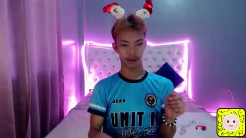 Snapshot of jersthebigasscockxxx chatting on December 21, 11:45 pm jersthebigasscockxxx online show from December 21, 11:45 pm