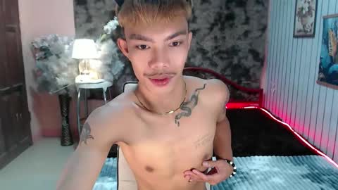 Snapshot of jersthebigasscockxxx chatting on January 7, 12:02 am jersthebigasscockxxx online show from January 7, 12:02 am