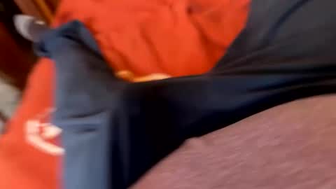 Jeremys room chill and puff one enjoy online show from January 13, 8:48 pm