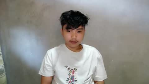 jerwinpenas00 online show from June 5, 6:42 am