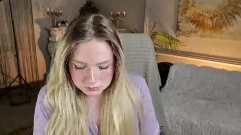 jes_solar online show from June 23, 9:35 pm