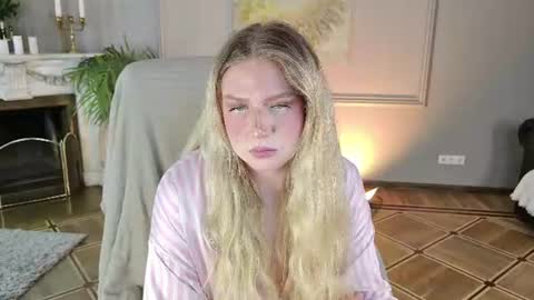 jes_solar online show from July 5, 4:19 am