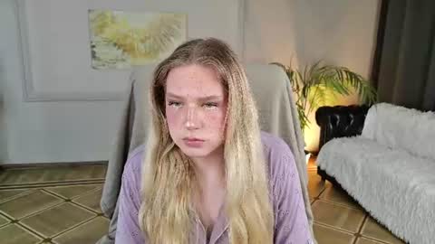jes_solar online show from July 5, 8:49 pm