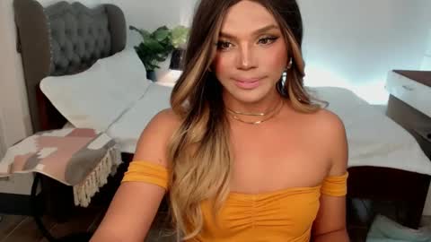 Snapshot of jesie_hot69 chatting on January 8, 7:03 pm jesie_hot69 online show from January 8, 7:03 pm