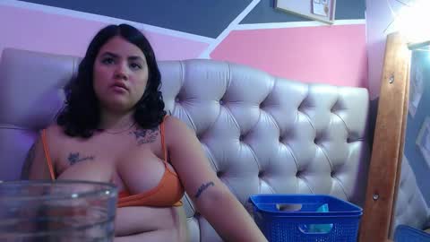 jess beauty online show from December 2, 10:34 pm