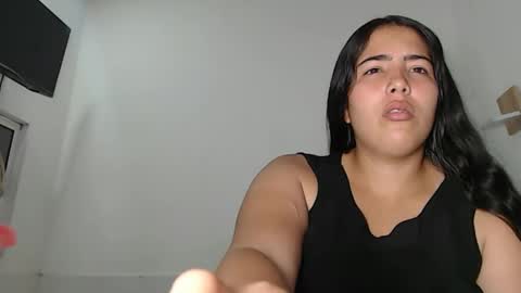 Snapshot of jess_beauty chatting on March 24, 1:27 pm jess beauty online show from March 24, 1:27 pm