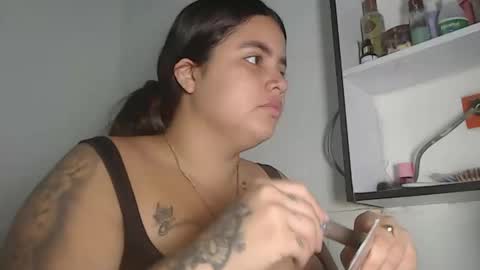 Snapshot of jess_beauty chatting on April 6, 12:28 pm jess beauty online show from April 6, 12:28 pm