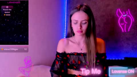 Jess online show from December 16, 12:32 pm