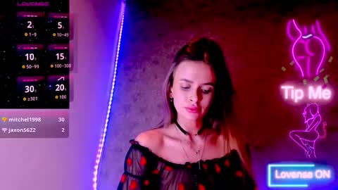 Jess online show from May 11, 10:32 am