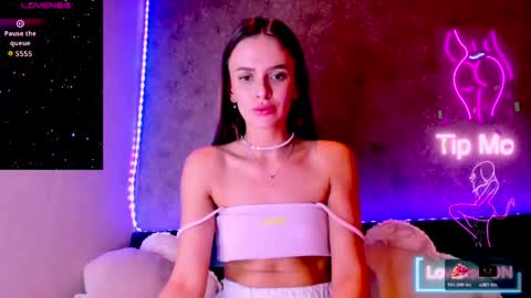 Jess online show from May 14, 10:33 am