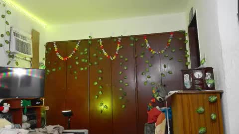 Jessica online show from January 10, 9:05 pm