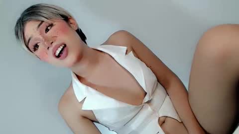 jessalicious1 online show from April 29, 5:30 pm