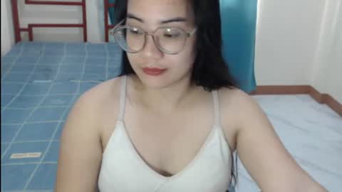 Snapshot of jessalicious_143 chatting on July 3, 2:51 am Jessa online show from July 3, 2:51 am