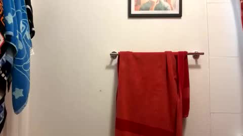 Snapshot of jesselopezcali chatting on November 24, 8:30 pm Hungjessy online show from November 24, 8:30 pm