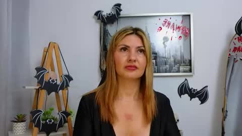 bella  adams online show from October 27, 10:03 pm