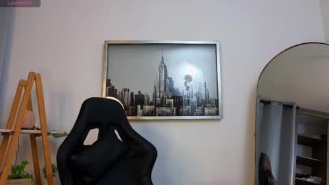 bella  adams online show from November 7, 9:53 am