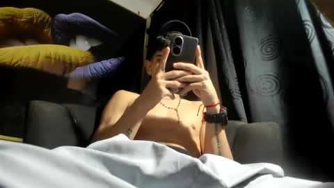 jesshot_bigcock online show from June 21, 6:16 am
