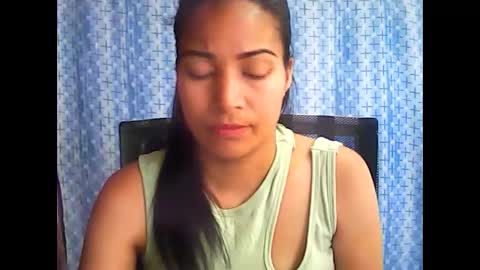 jessi_tastyxx172121 online show from October 7, 8:00 am