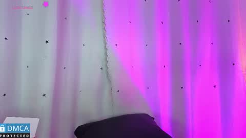 Snapshot of jessi_walker chatting on July 16, 3:12 am Jessi online show from July 16, 3:12 am