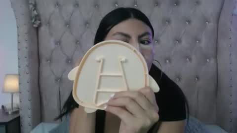 Jessica  online show from February 5, 7:07 pm