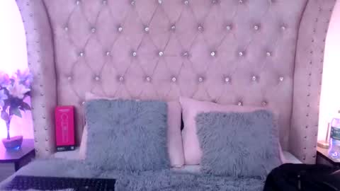 Snapshot of jessica_carter_ chatting on July 12, 2:30 pm Jessica online show from July 12, 2:30 pm