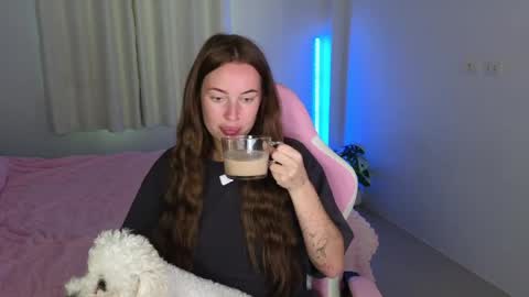 Snapshot of jessica_hanson chatting on May 27, 2:41 am Jessy online show from May 27, 2:41 am