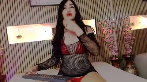 Snapshot of jessica_parker7 chatting on November 29, 10:35 pm Jessica online show from November 29, 10:35 pm