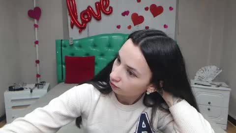 Snapshot of jessicabreez chatting on April 24, 5:10 am JessicaBreez online show from April 24, 5:10 am