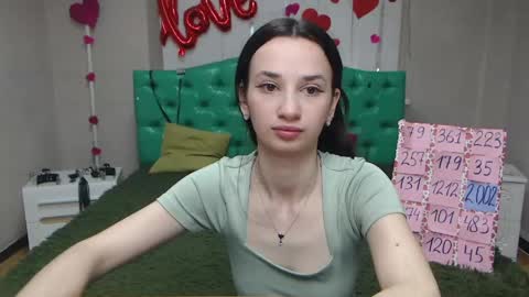 Snapshot of jessicabreez chatting on May 27, 5:26 am JessicaBreez online show from May 27, 5:26 am