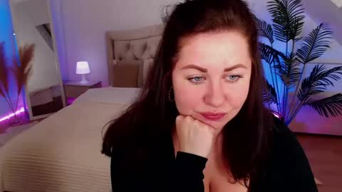 Snapshot of jessicaevanse chatting on July 7, 10:52 am jessicaevanse online show from July 7, 10:52 am