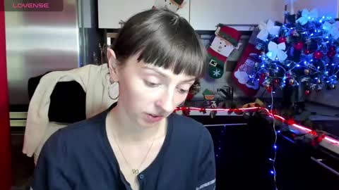Snapshot of jessicaforris chatting on December 2, 10:39 am jessicaforris online show from December 2, 10:39 am