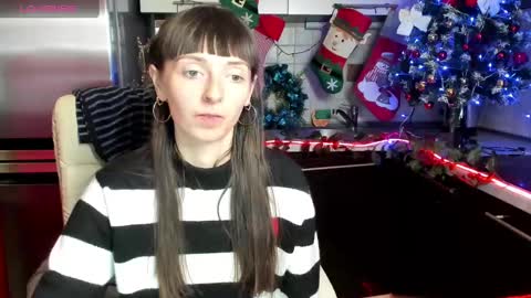 Snapshot of jessicaforris chatting on December 6, 12:16 pm jessicaforris online show from December 6, 12:16 pm