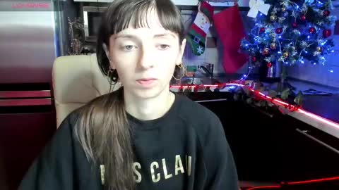 Snapshot of jessicaforris chatting on December 9, 7:50 am jessicaforris online show from December 9, 7:50 am